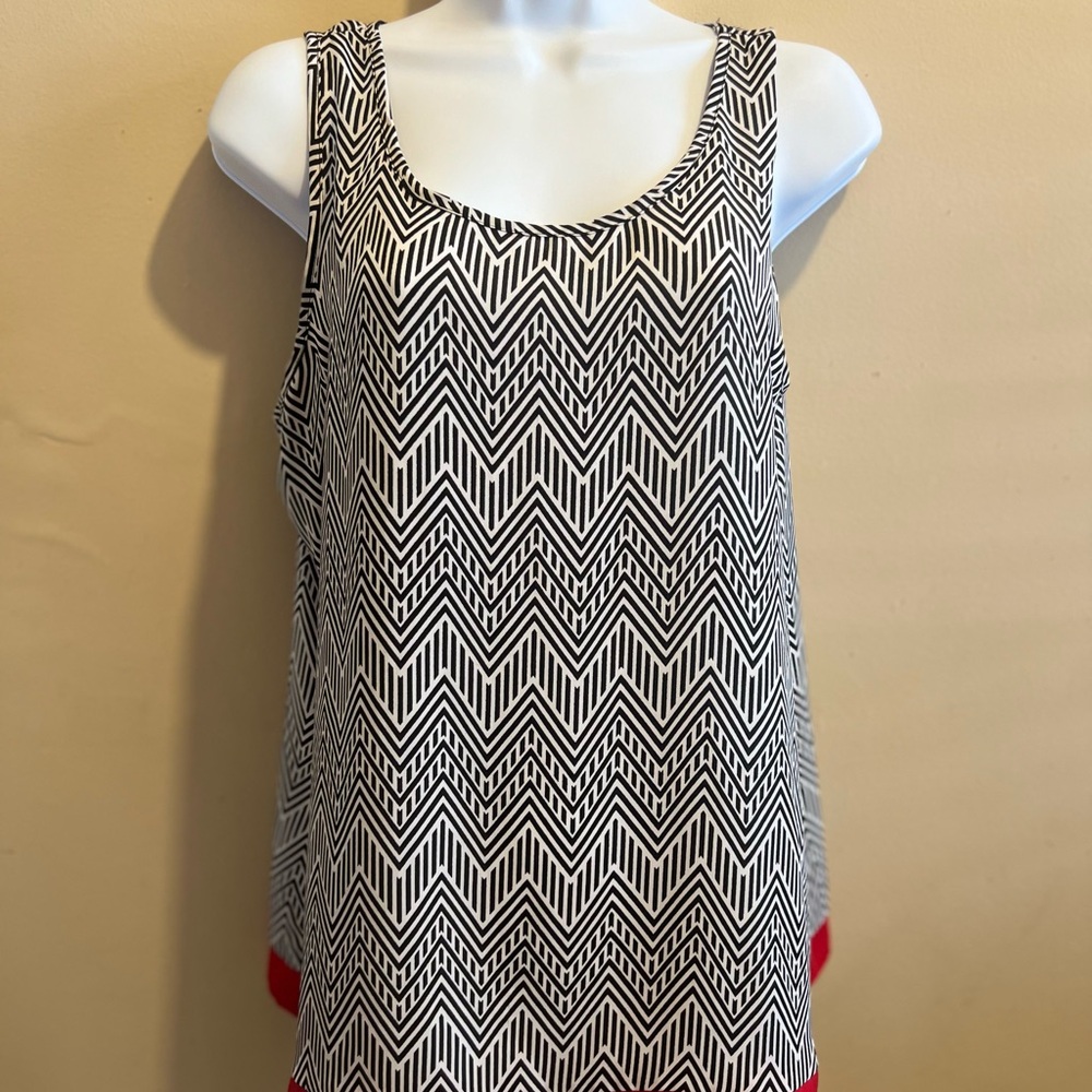 Zac & Rachel Black and White Graphic Tank Top